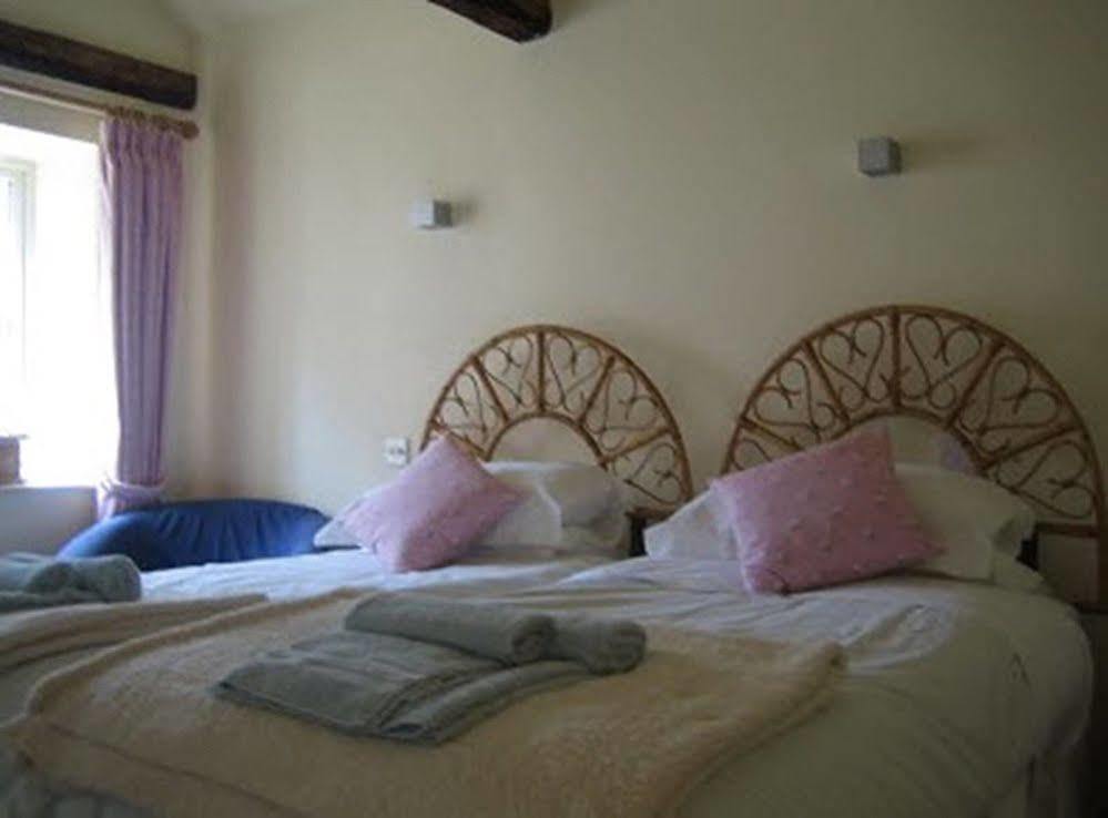 Capple Bank Farm Bed and Breakfast Wensley Exteriör bild